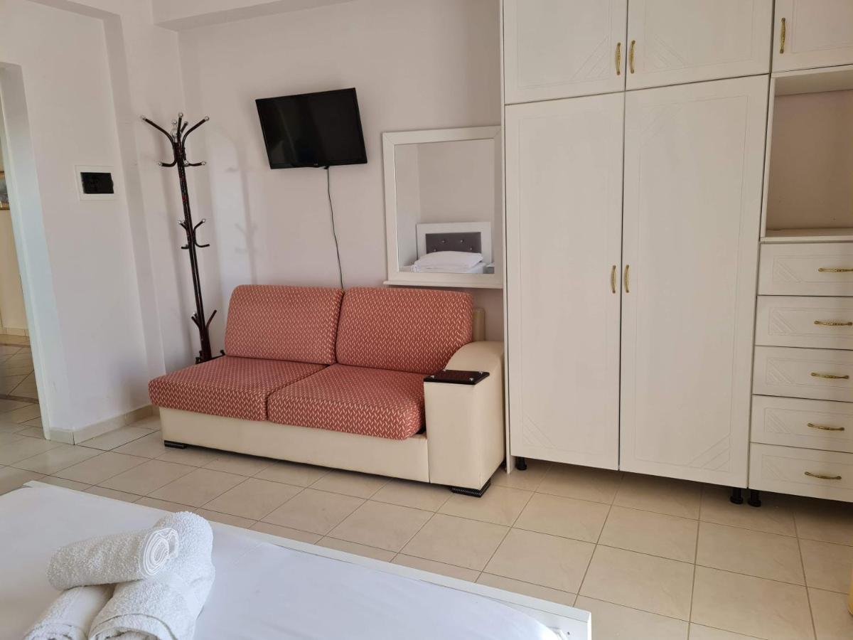Summer Time Hotel Ksamil Exterior foto