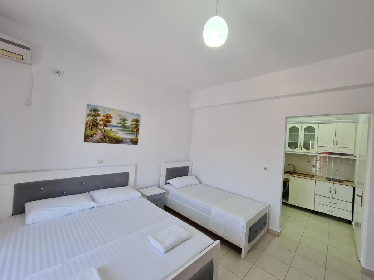 Summer Time Hotel Ksamil Exterior foto